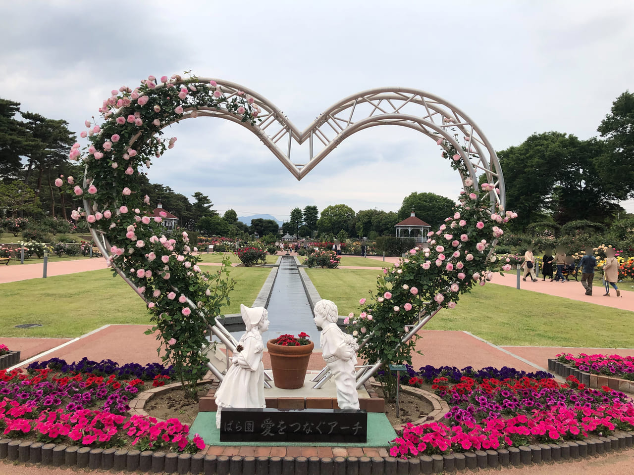 門倉テクノばら園