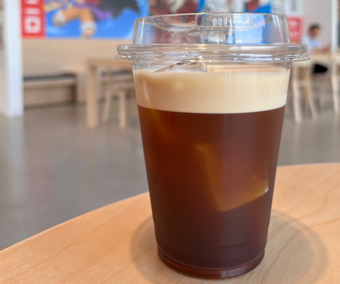 全国3店舗目のUNIQLO Coffeeでドラフトアイスコーヒーをいただきました